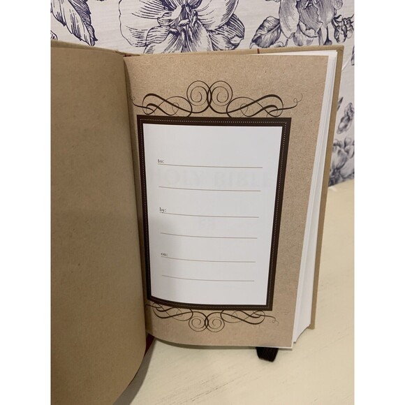 NIV Thinline Bible - BRAND NEW ~ Nature Brown Board ~ Simplistic - Picture 6 of 9